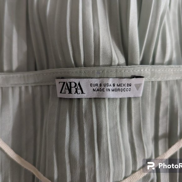 Women's Zara v-neck sleeveless mini dress, green, size S - Picture 3 of 4